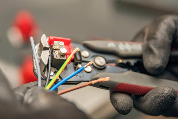  Iraan, TX Electrician Pros